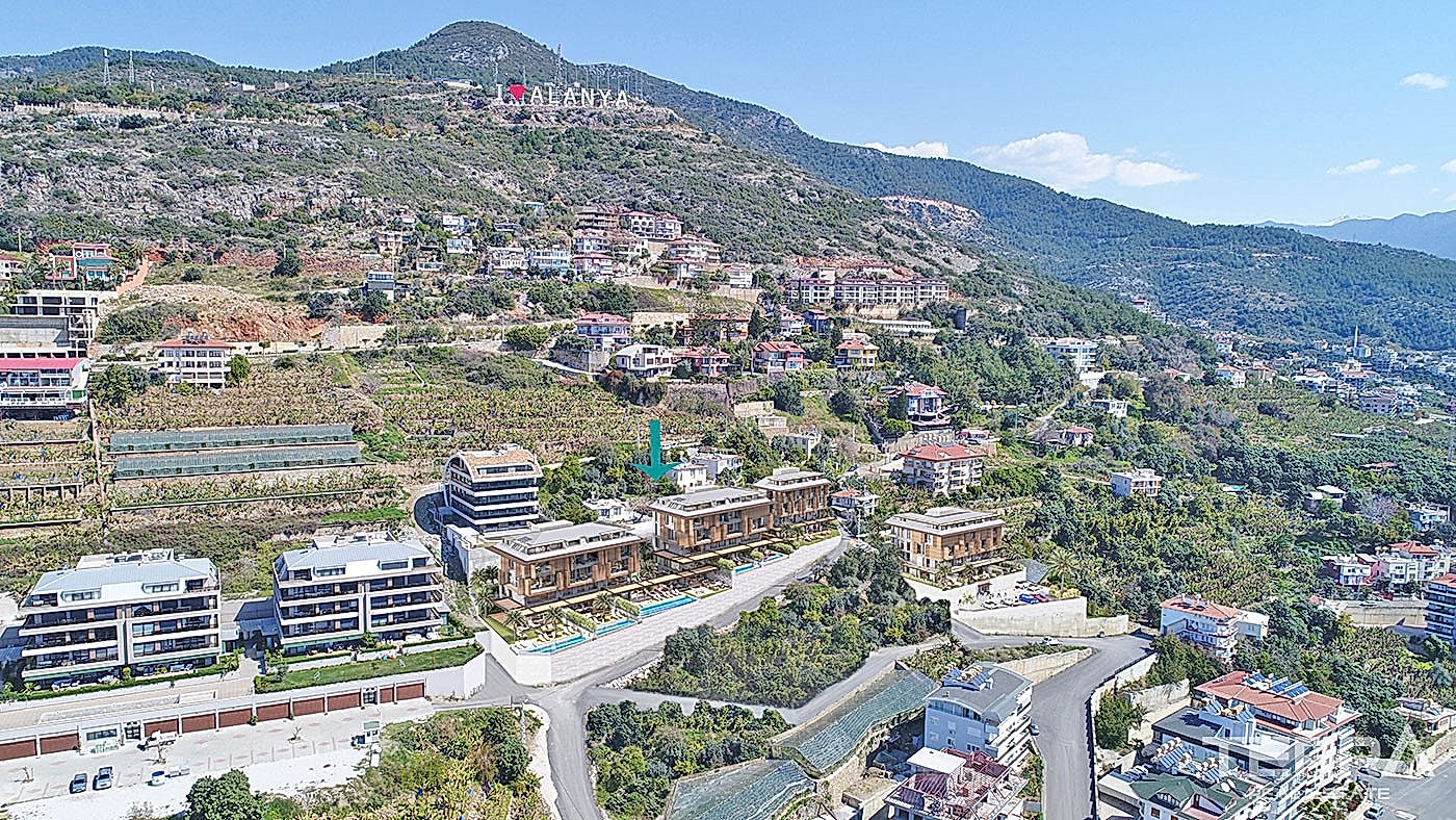 Alanya'da Deniz ve Kale Manzaralı Modern Daireler - 55305