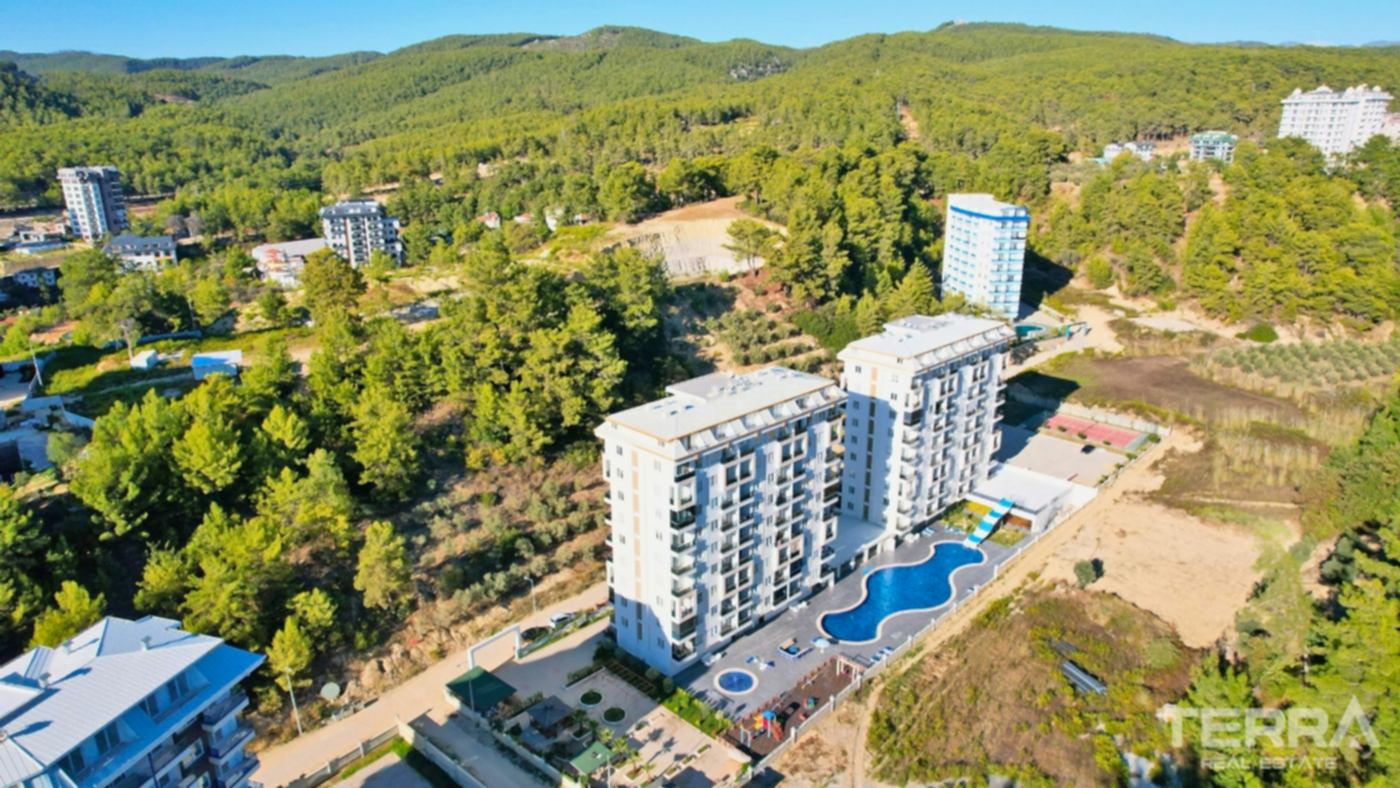 Furnished Flat Surrounded by Pine Forest Offer Luxury Living in Alanya - 101644