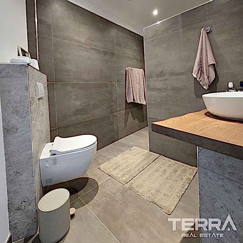 Three Resale Apartments in a Single Complex in a Tranquil Area of Oba - 109021