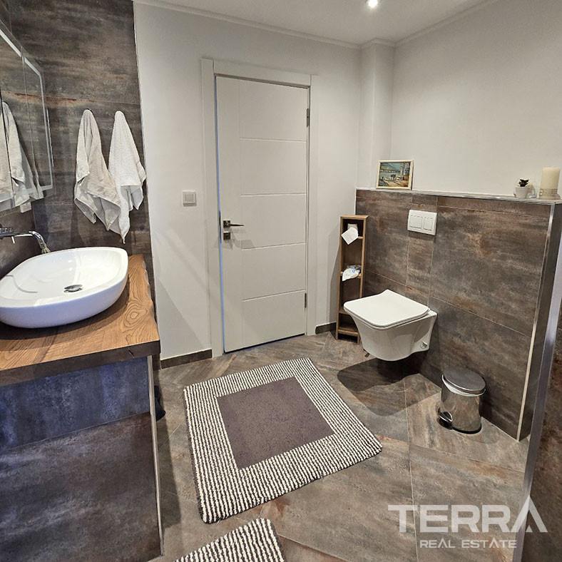 Three Resale Apartments in a Single Complex in a Tranquil Area of Oba - 109023