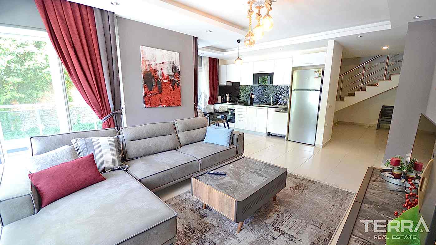 Appartement charmant à vendre avec accès jardin à Kestel, Alanya - 95316