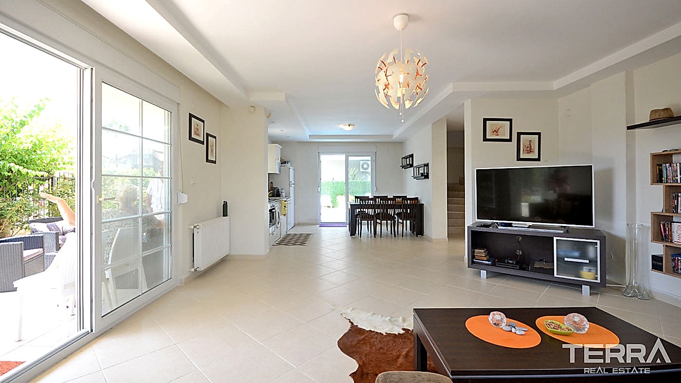 Frittliggende villa med pool til salgs i Konaklı, Alanya, Tyrkia - 104938