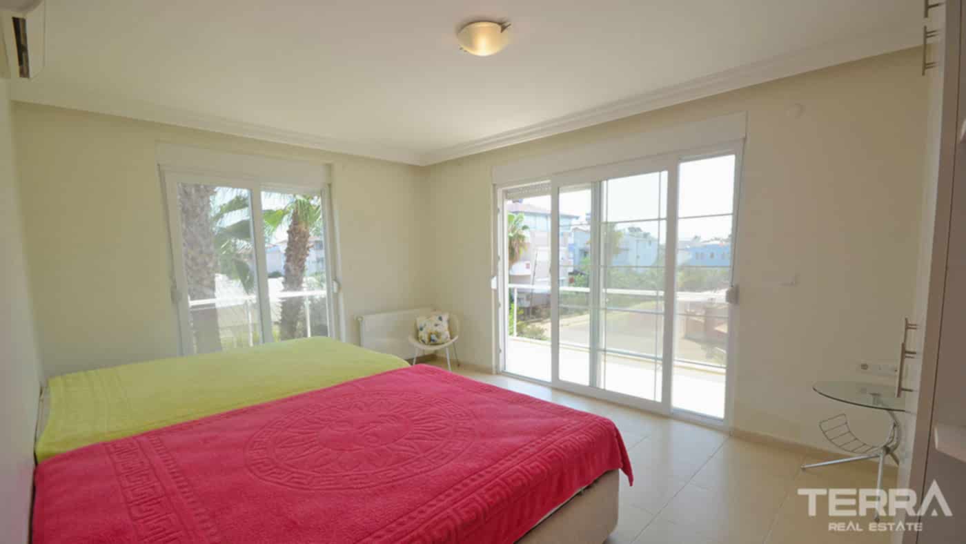 Frittliggende villa med pool til salgs i Konaklı, Alanya, Tyrkia - 104946