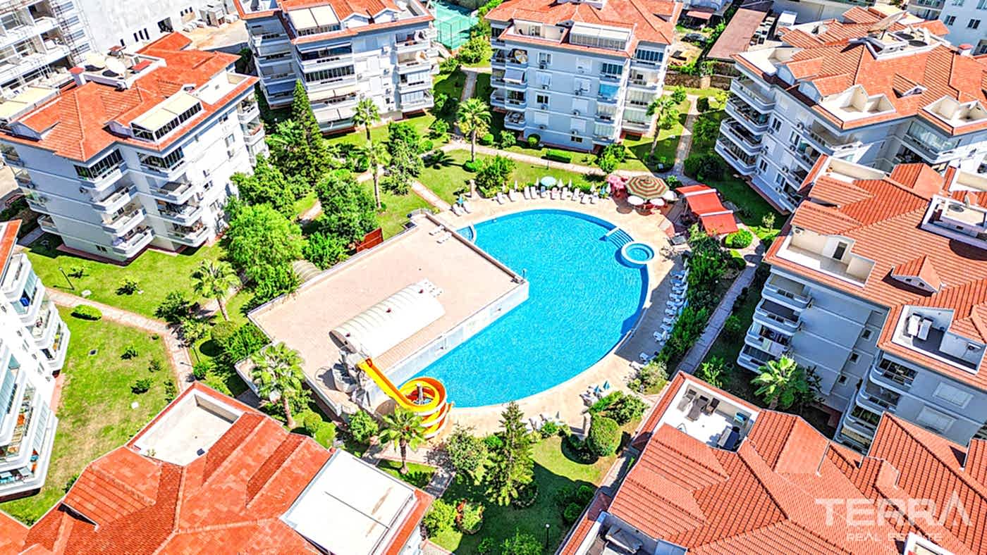 Alanya, Oba'da Crown Resort 1 Sitesinde 3+1 Satılık Daire - 109570