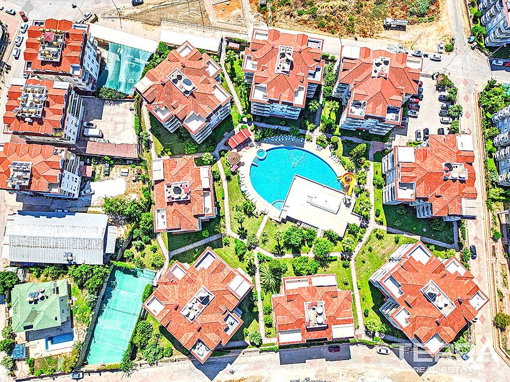 Alanya, Oba'da Crown Resort 1 Sitesinde 3+1 Satılık Daire - 109571
