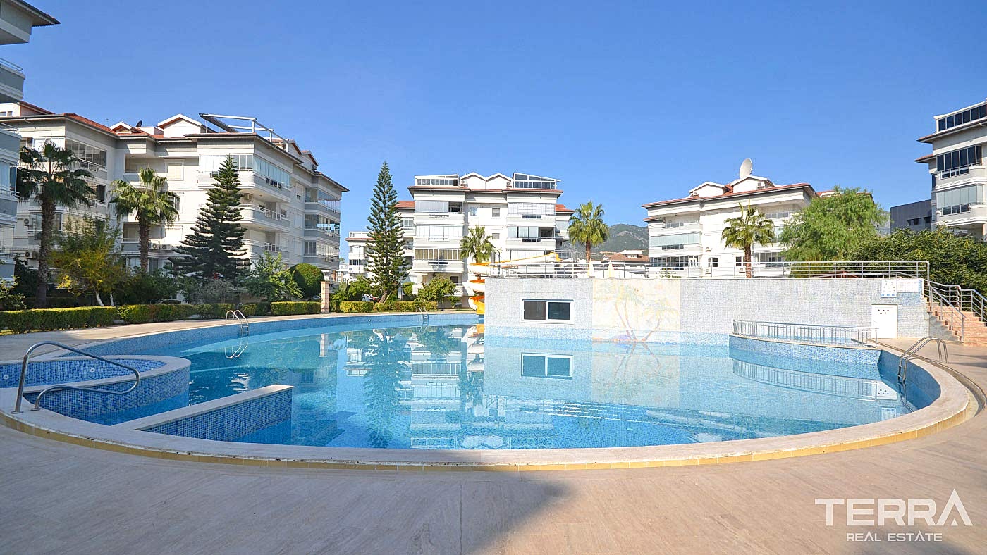 Alanya, Oba'da Crown Resort 1 Sitesinde 3+1 Satılık Daire - 109574