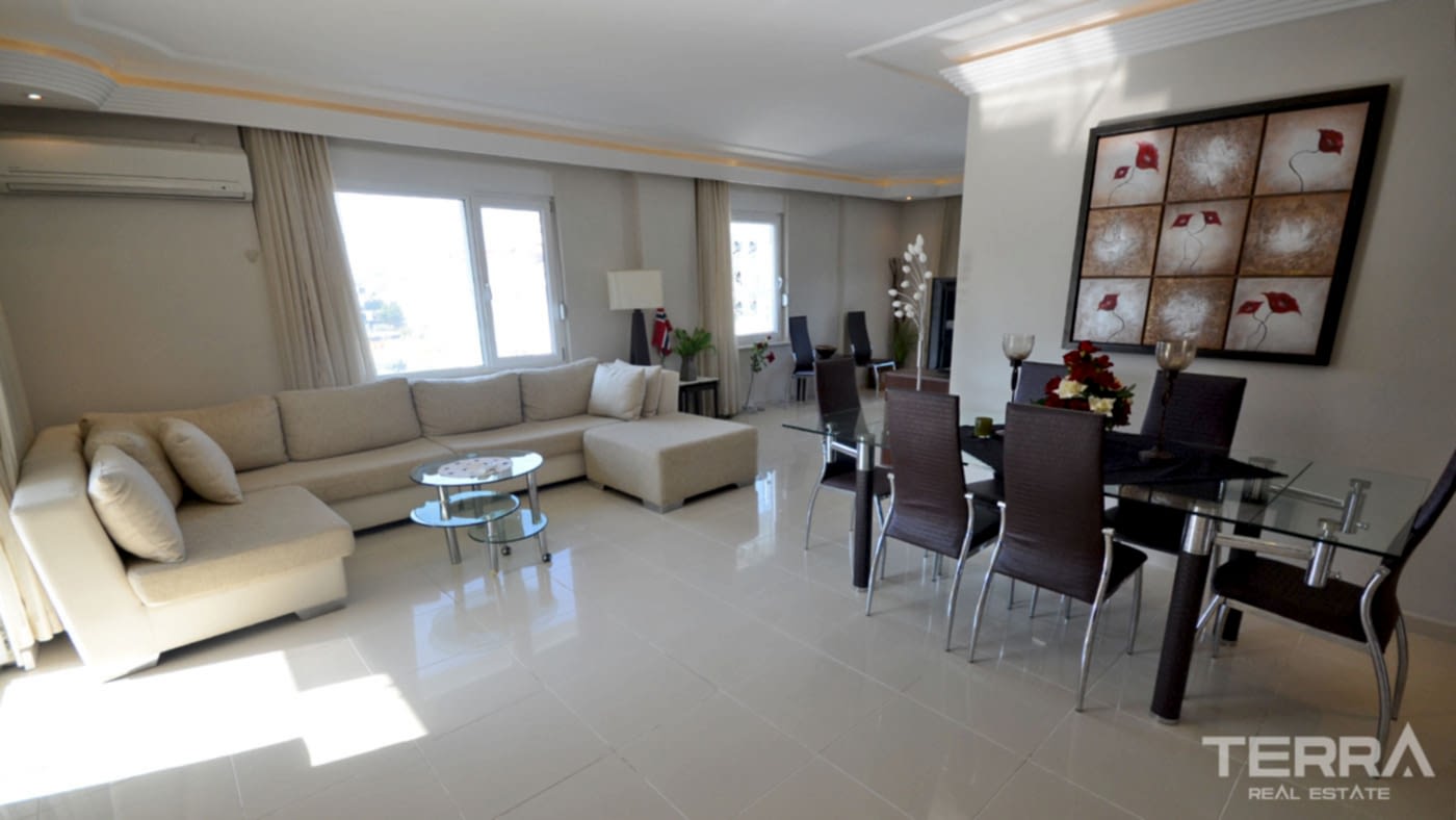 Alanya, Oba'da Crown Resort 1 Sitesinde 3+1 Satılık Daire - 109584