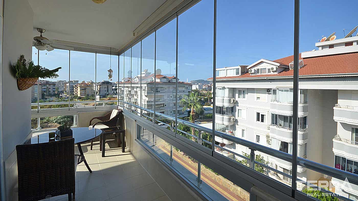 Alanya, Oba'da Crown Resort 1 Sitesinde 3+1 Satılık Daire - 109592