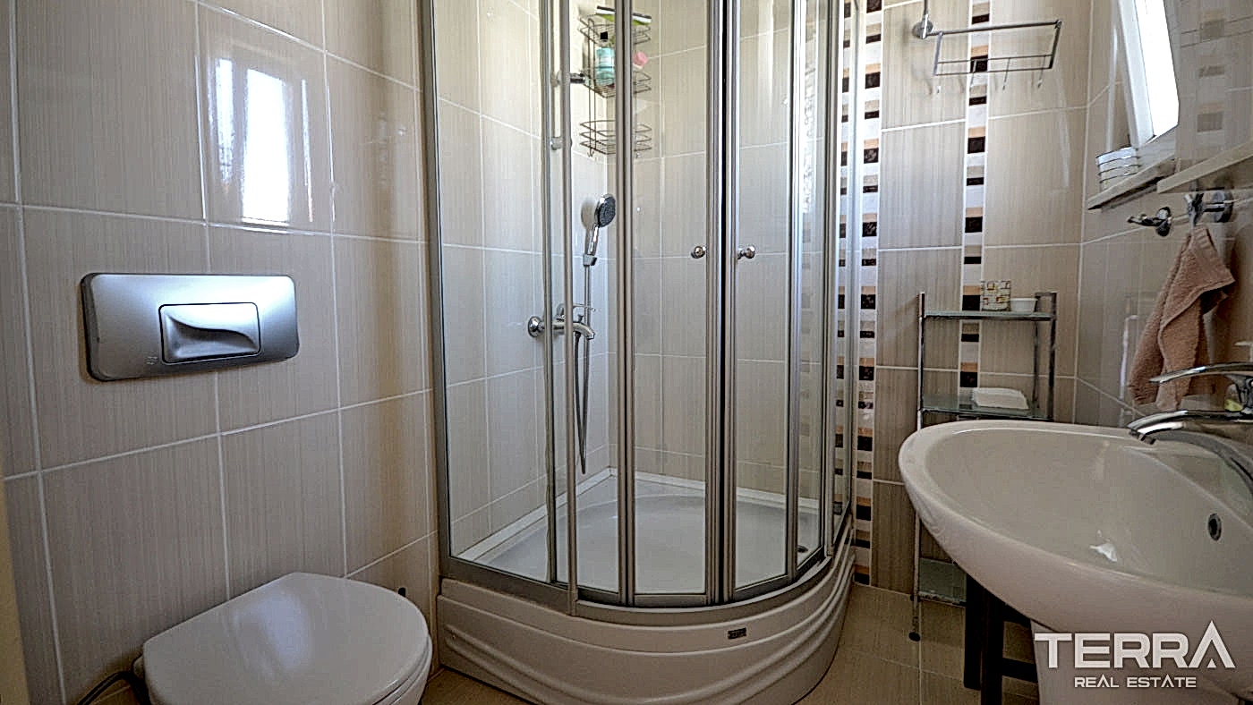 Alanya, Oba'da Crown Resort 1 Sitesinde 3+1 Satılık Daire - 109598