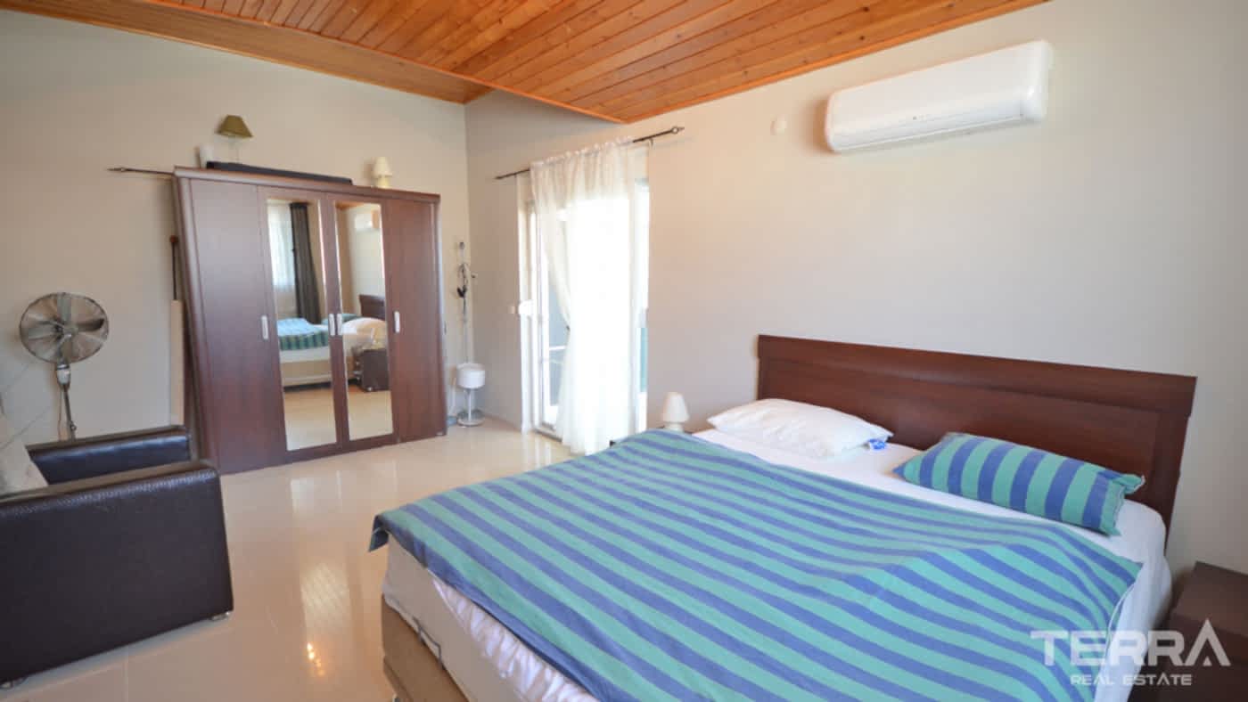 Alanya, Oba'da Crown Resort 1 Sitesinde 3+1 Satılık Daire - 109601