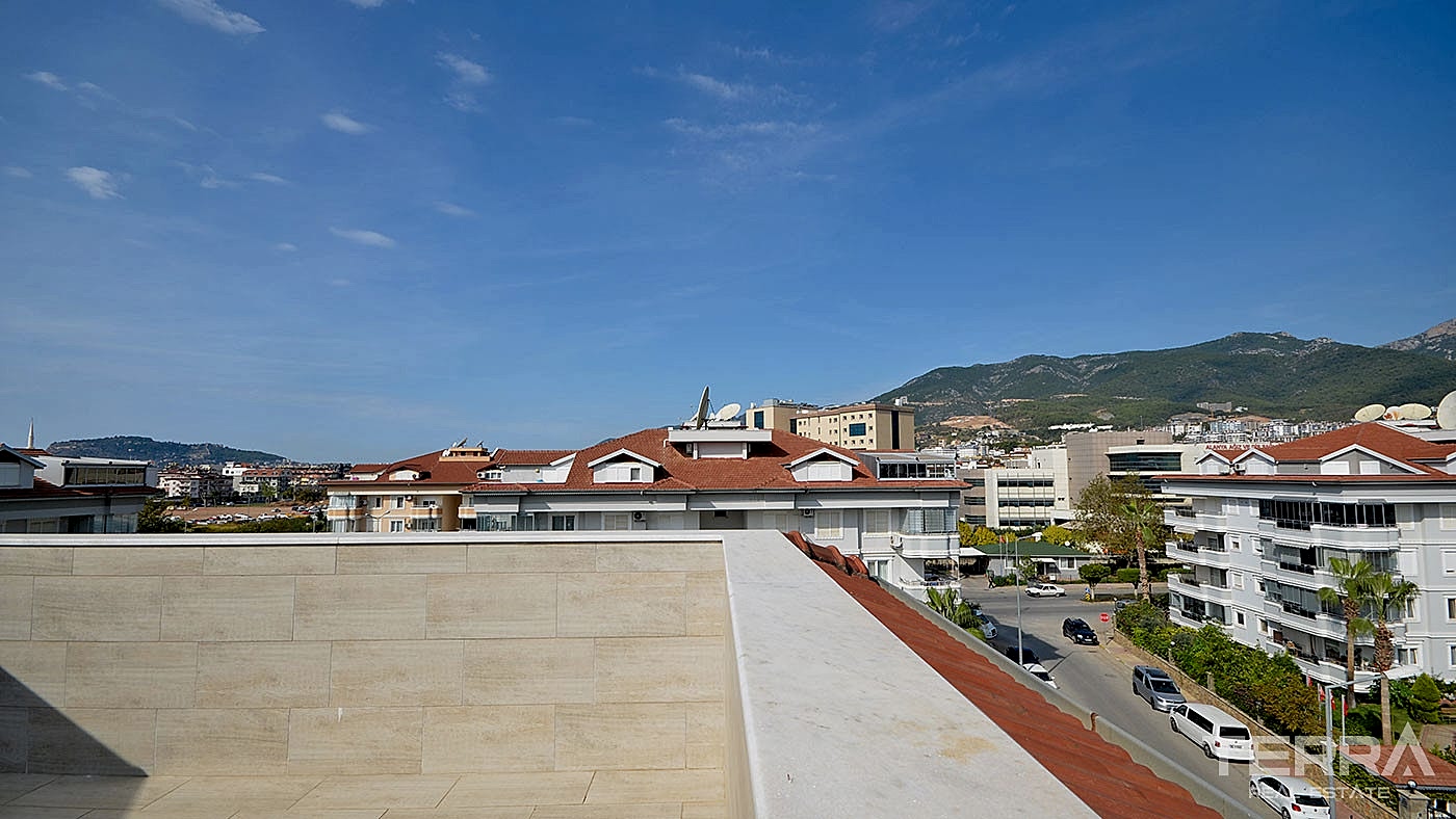 Apartment for Sale in Oba Crown Resort 3, Alanya, Turkey - 109658