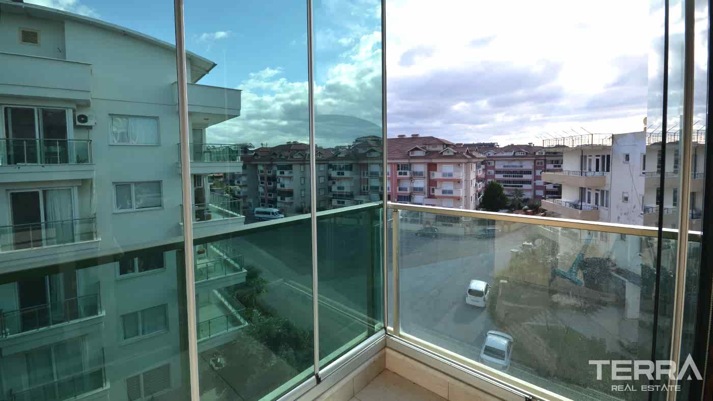 Møblert leilighet til salgs i Flower Garden 3 i Oba, Alanya, Tyrkia - 114547