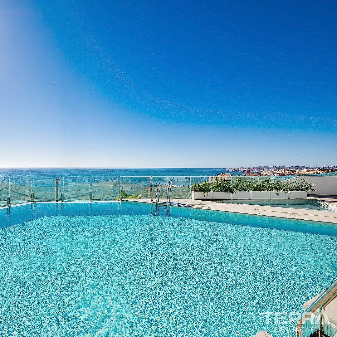 Sea View Villas for Sale in Fuengirola, Costa del Sol, Spain - 120112
