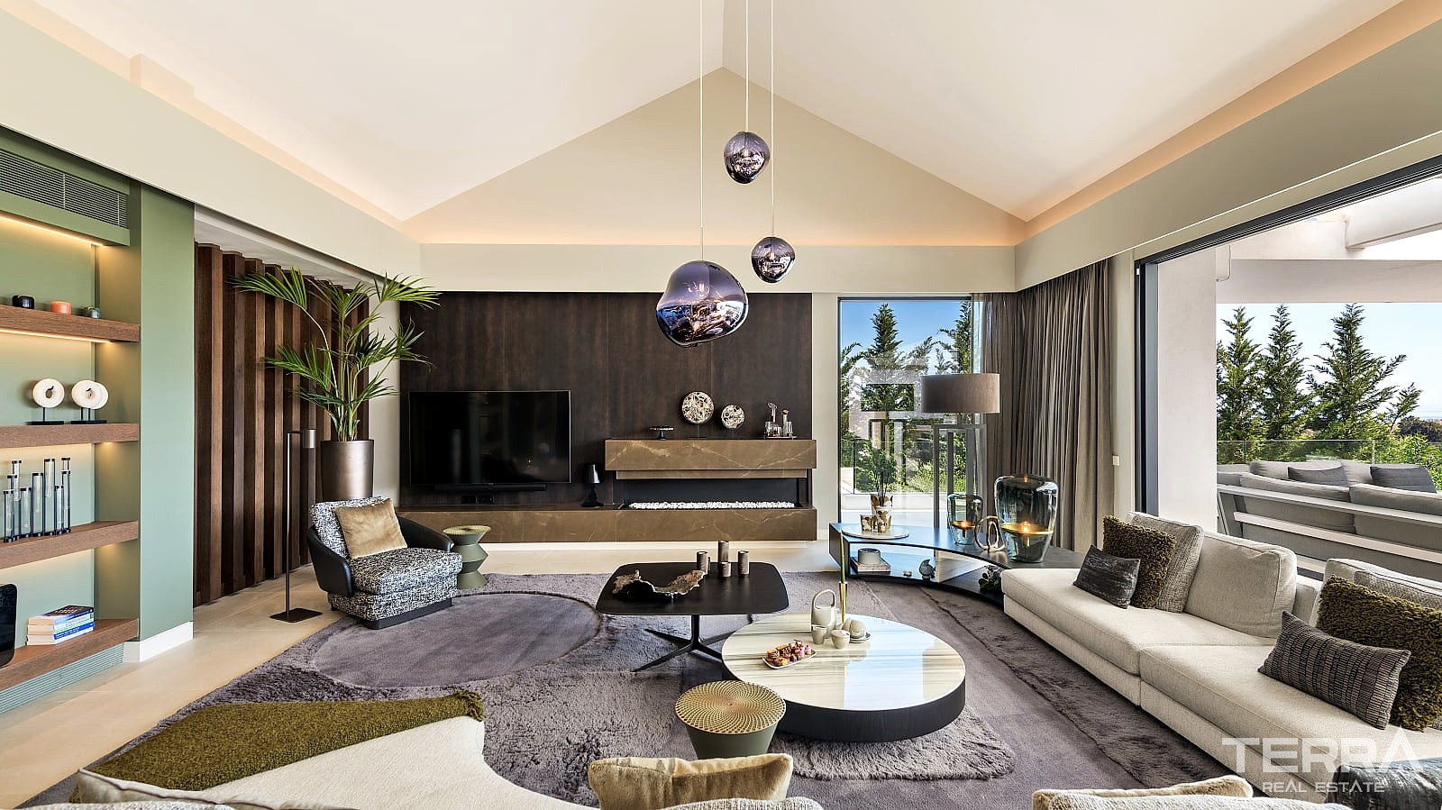Golf Villa for Sale in Benahavís, Costa del Sol, Spain - 120166