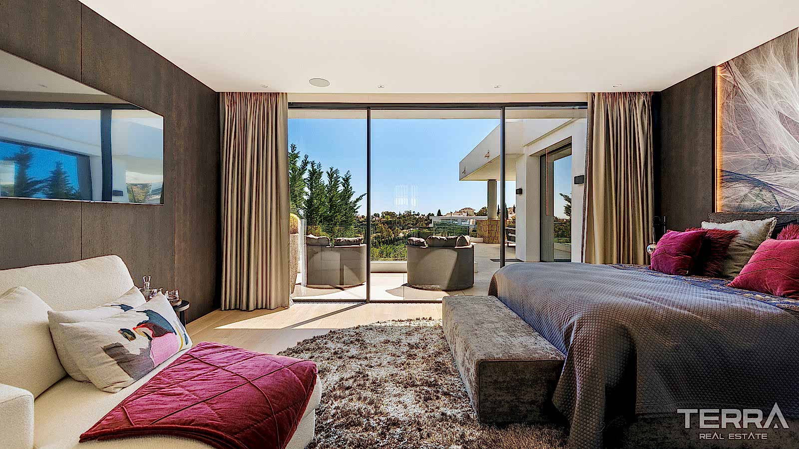 Golf Villa for Sale in Benahavís, Costa del Sol, Spain - 120173