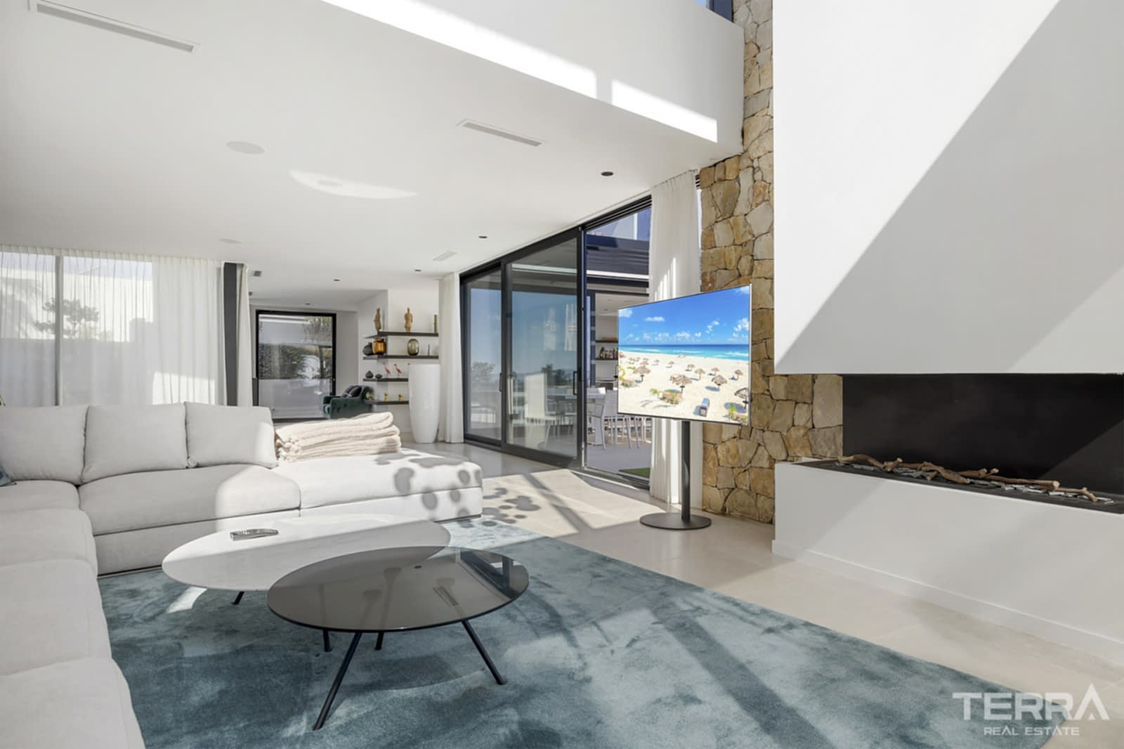 Golf Vilaa for Sale in Benahavís, Costa del Sol, Spain - 120210