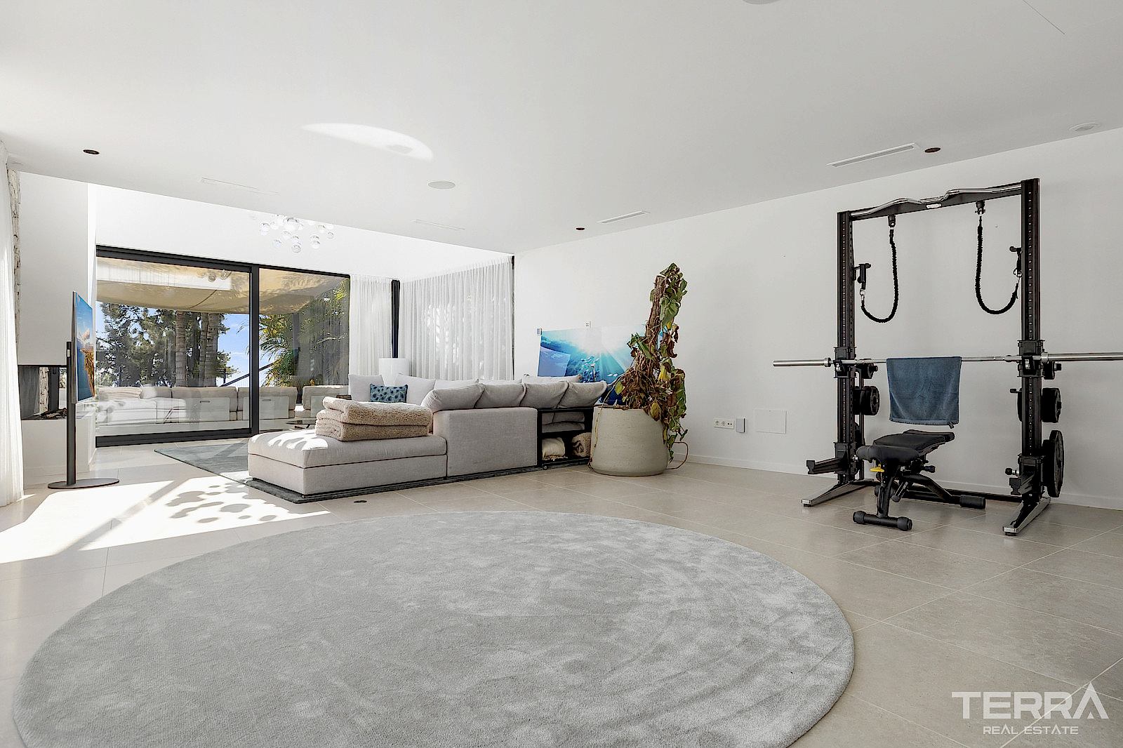 Golf Vilaa for Sale in Benahavís, Costa del Sol, Spain - 120212