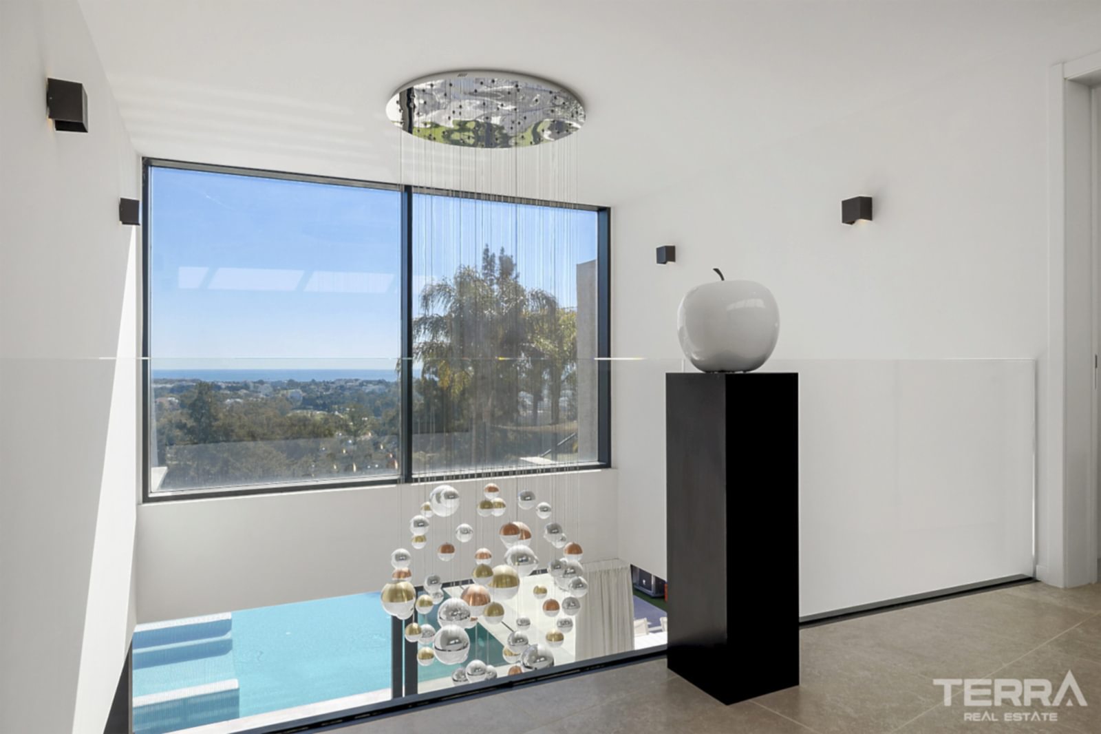 Golf Vilaa for Sale in Benahavís, Costa del Sol, Spain - 120233