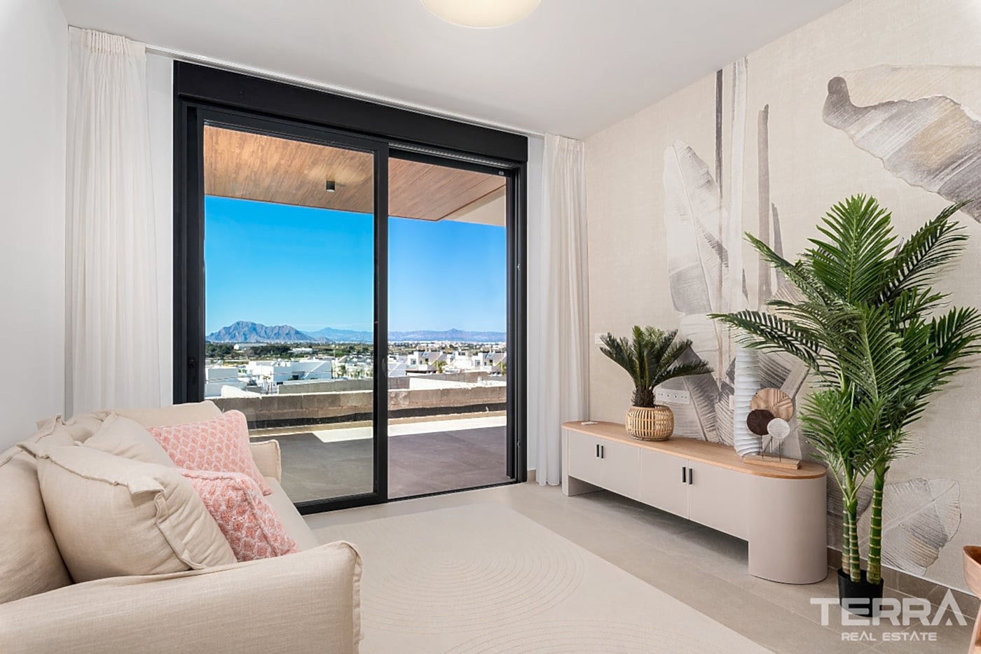 Apartments for Sale in Alicante, Costa Blanca, Spain - 119847