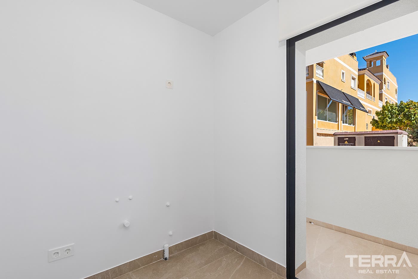 Apartments for Sale in Alicante, Costa Blanca, Spain - 119865